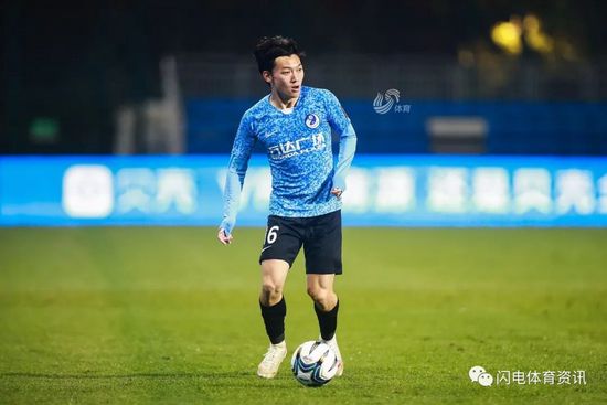 藤蔓、树枝和季风吞噬了整座4DX剧院，让观众和这些角色一起跋涉到最后的目的地